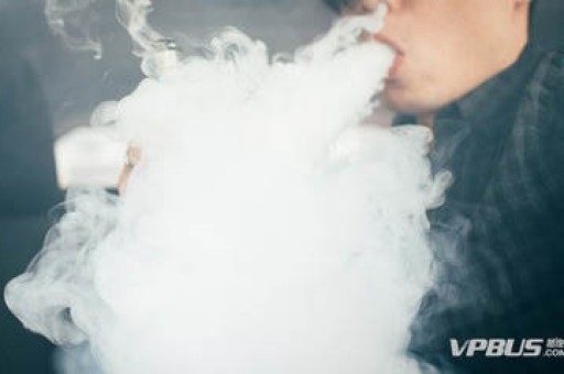 悦刻五代烟弹可以用法师